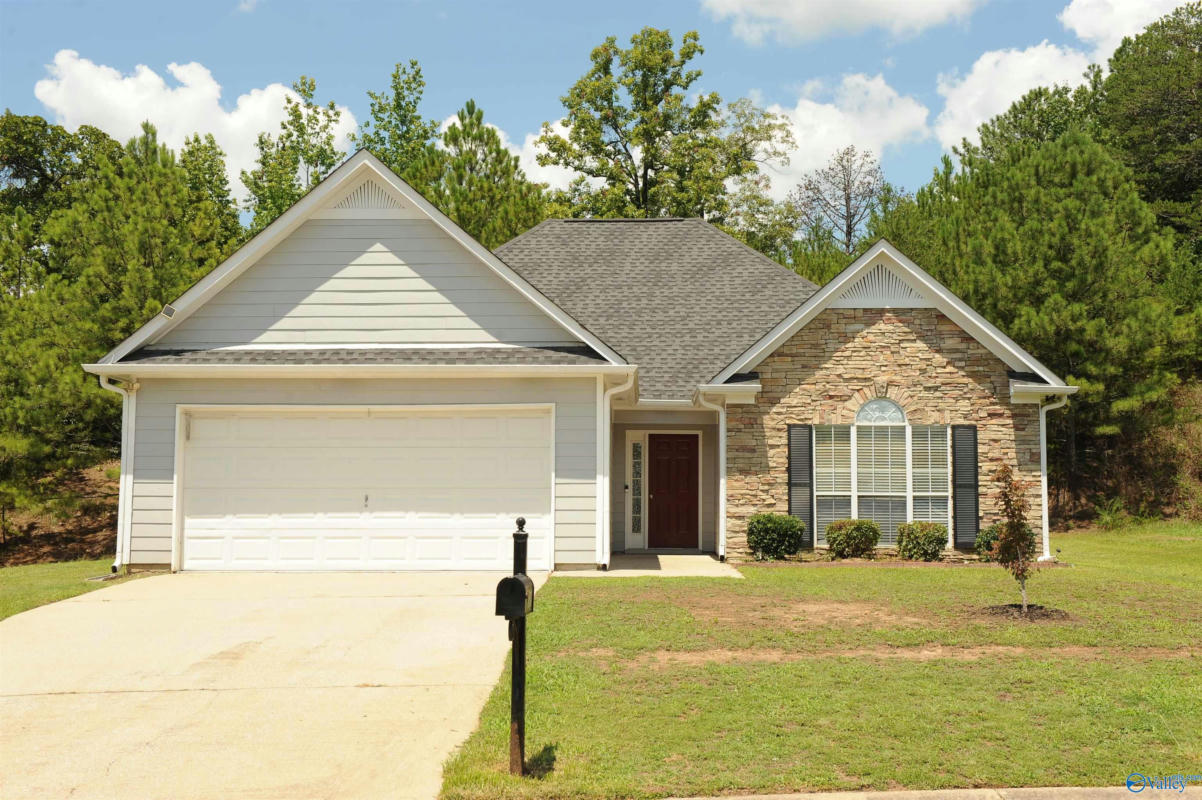 500 CAMDEN COVE CIR, CALERA, AL 35040, photo 1 of 34