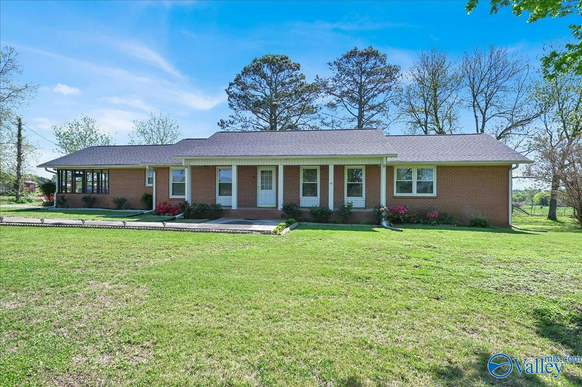 4137 COUNTY ROAD 940, CULLMAN, AL 35057, photo 1 of 34