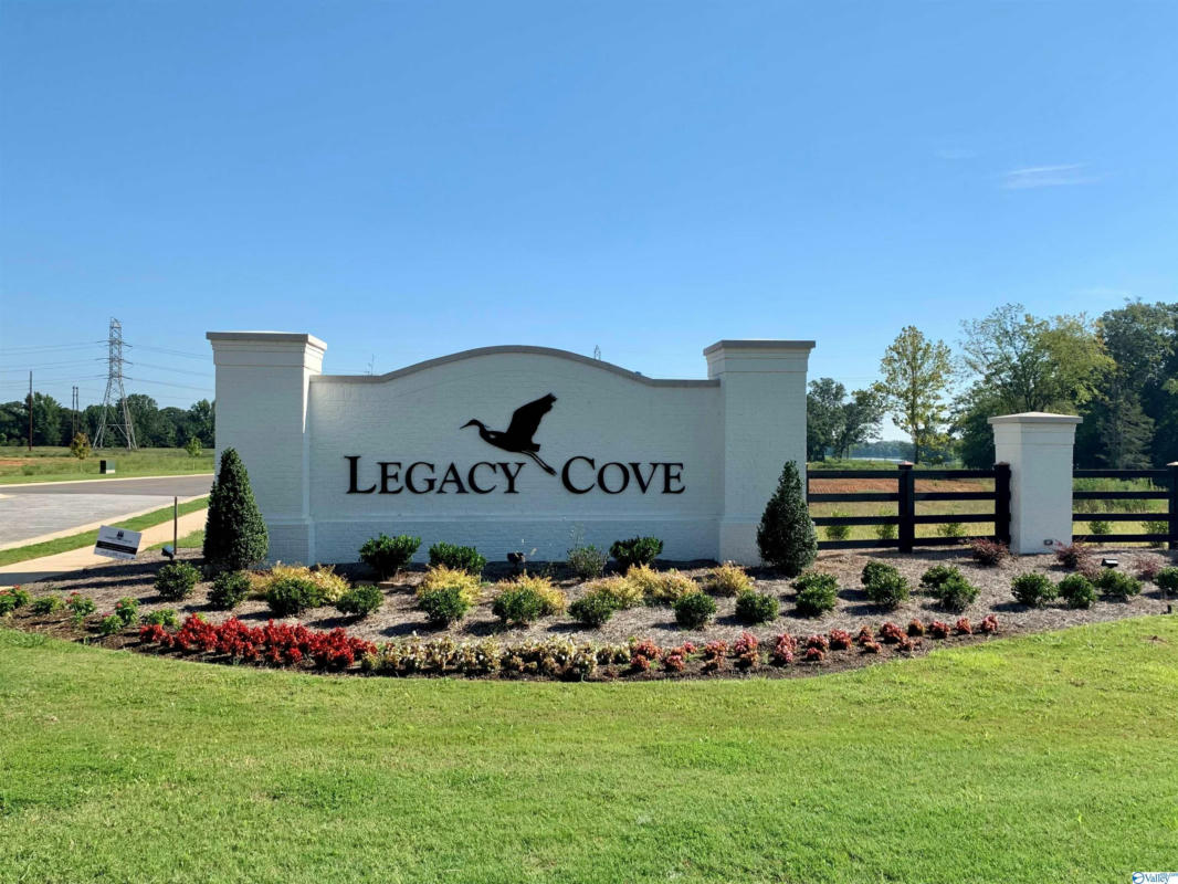 2531 LEGACY COVE SE, DECATUR, AL 35601, photo 1