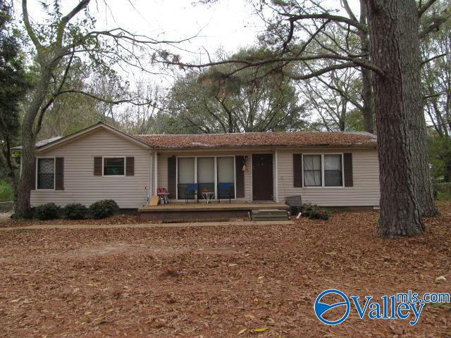 44 WHIPPOORWILL LN, ALBERTVILLE, AL 35950, photo 1 of 26