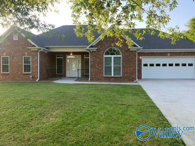 5523 SIMPSON POINT RD, GRANT, AL 35747, photo 1 of 36