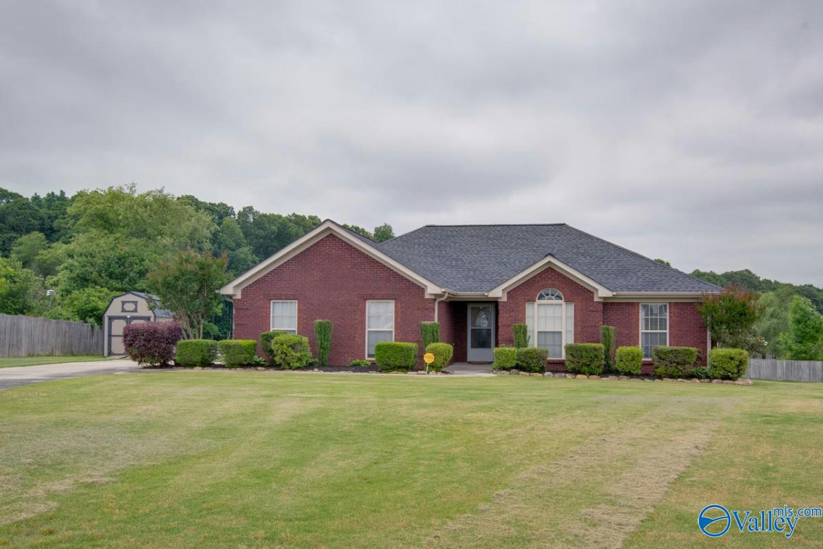27877 TROTTERS LN, ATHENS, AL 35613, photo 1 of 50
